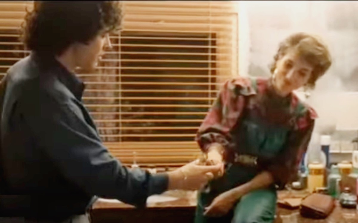 Serie de Maradona revela cómo fue la primera vez que probó la droga (Amazon Prime)