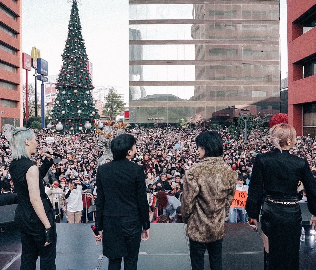 Evento de Kpop en Galería Plaza de las estrellas es cancelado por no contar con permisos | Twitter @George_rmt