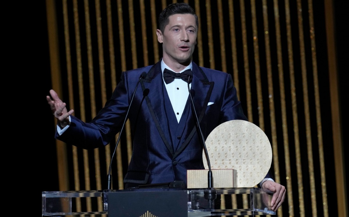 Robert Lewandowski rompe el silencio sobre el Balón de Oro de Messi (AP)