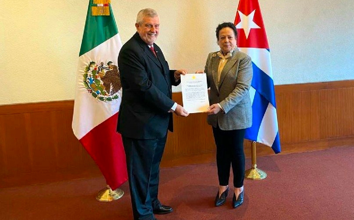 El diplomático fue recibido en la sede central de la cancillería por la directora general de Protocolo. | Especial