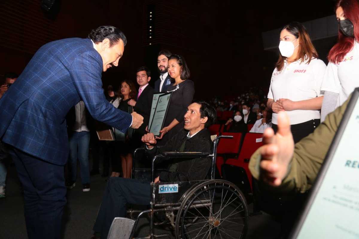 Para esta edición el Premio Estatal de la Juventud se otorgó en 14 categorías (Cortesía)