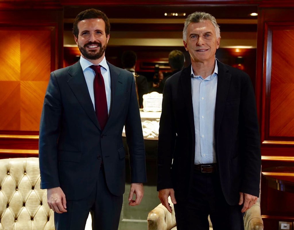 El líder del Partido Popular (PP), Pablo Casado, junto al ex presidente de Argentina, Mauricio Macri. (Twitter: Pablo Casado Blacno)