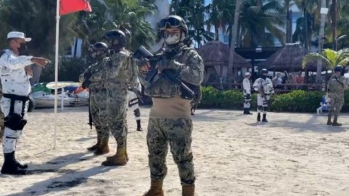 Reportan disparos al aire en zona hotelera de Cancún