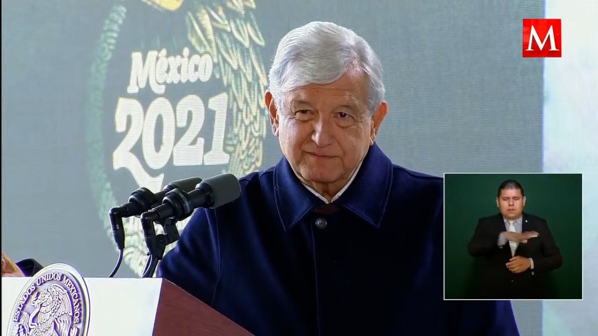 AMLO se compromete a regularizar también autos 'chocolate' de Nayarit