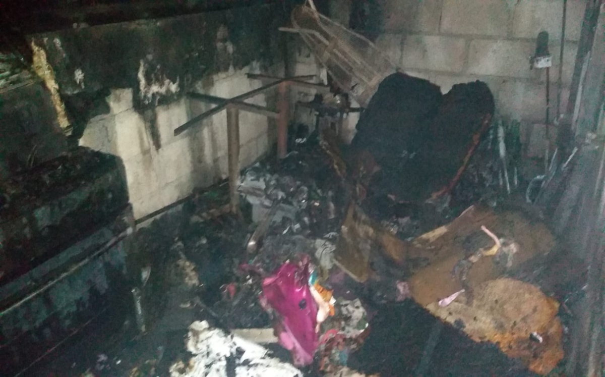Menores de edad provocan un incendio tras jugar con pirotecnia | Especial