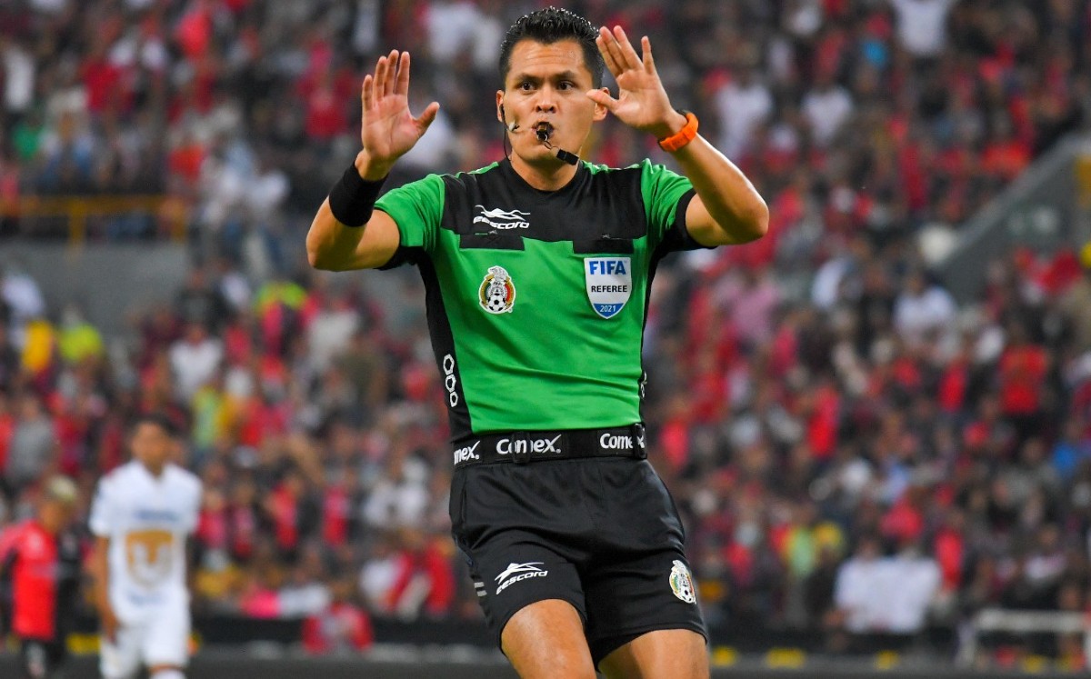 FMF confirma presencia de Pérez Durán para final de vuelta de la Liga MX (Imago7)