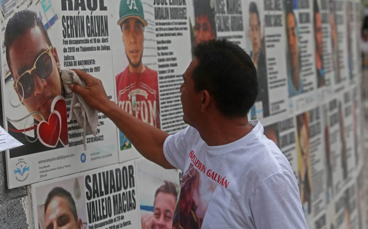 Glorieta de los y las Desaparecidos en Guadalajara (Fernando Carranza)