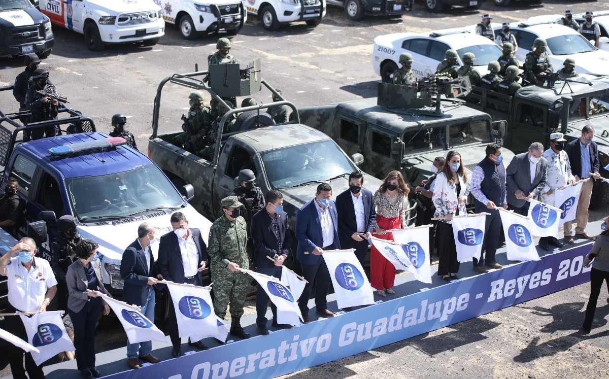 El gobernador Diego Sinhue dio banderazo al arranque del operativo / Especial