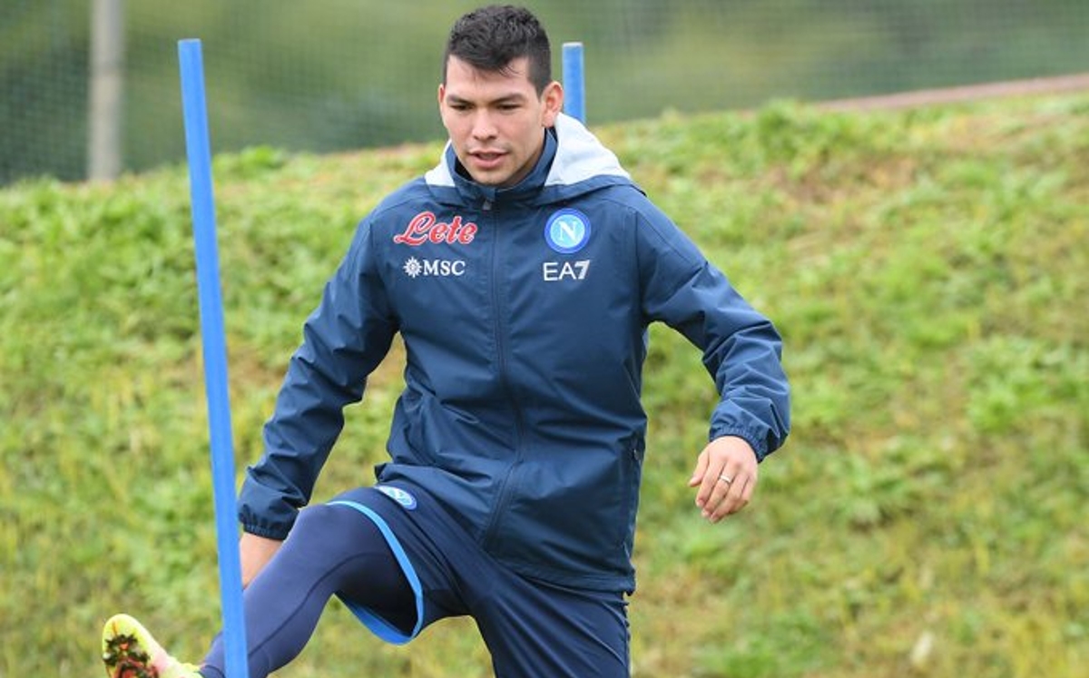 'Chucky' Lozano vuelve a los entrenamientos del Napoli tras choque en Europa League (Twitter)