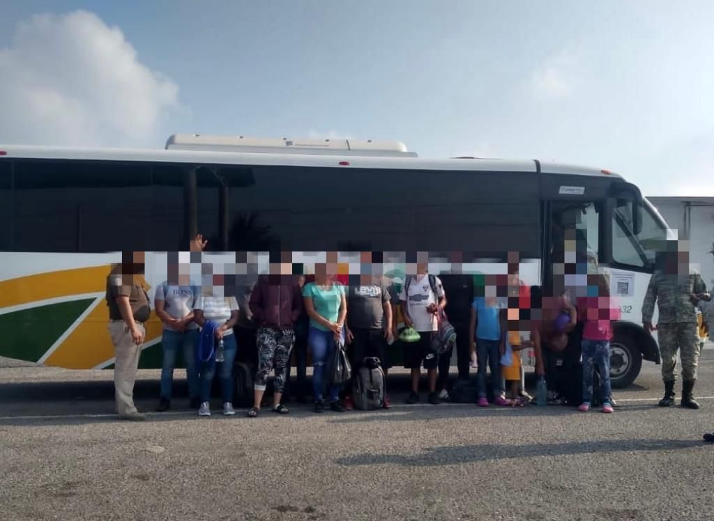 Entre los migrantes había cuatro menores de edad. (Isabel Zamudio)