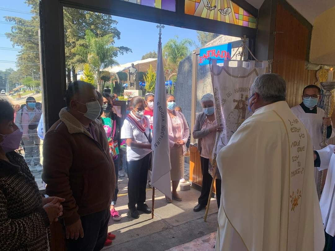 Llegan peregrinos a templos guadalupanos | Especial
