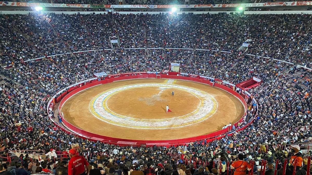 Plaza de toros México, ubicada en la Ciudad de México. (Facebook)