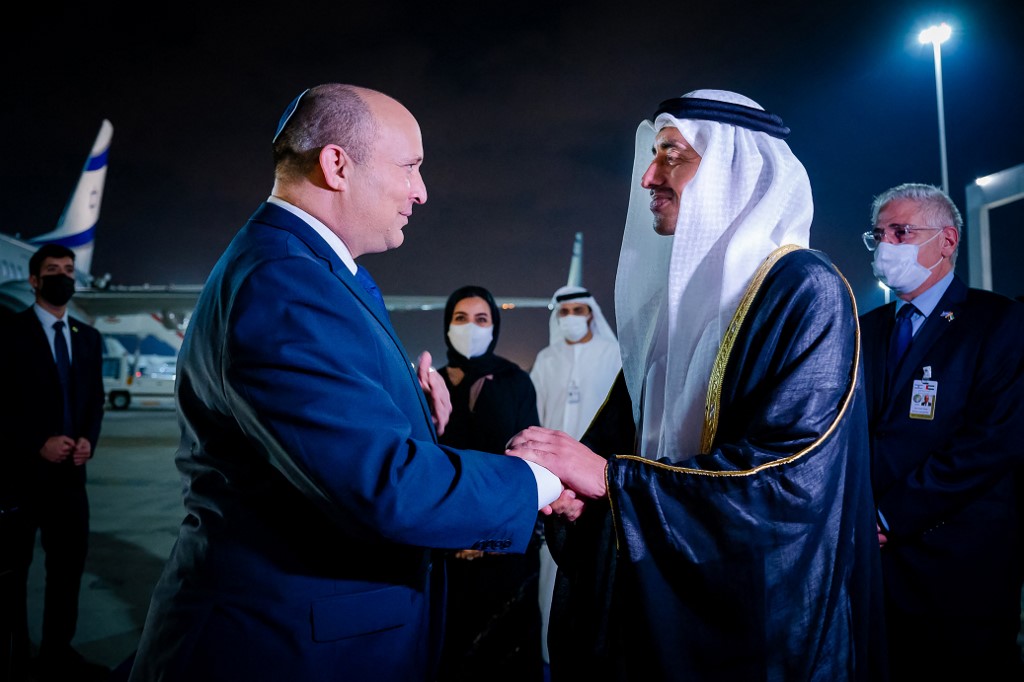 Bennett hace visita histórica a Emiratos Árabes Unidos