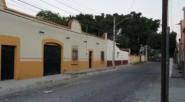 Es en el cruce de las calles Arcediano y Otilio González donde se ubica la casa. (Juan Carlos Munguía)