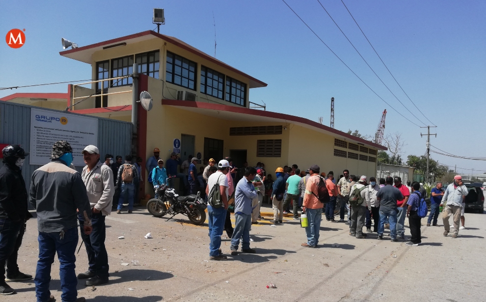 Cientos de obreros quedaron sin trabajo en el norte de Veracruz (Sandra Sosa)
