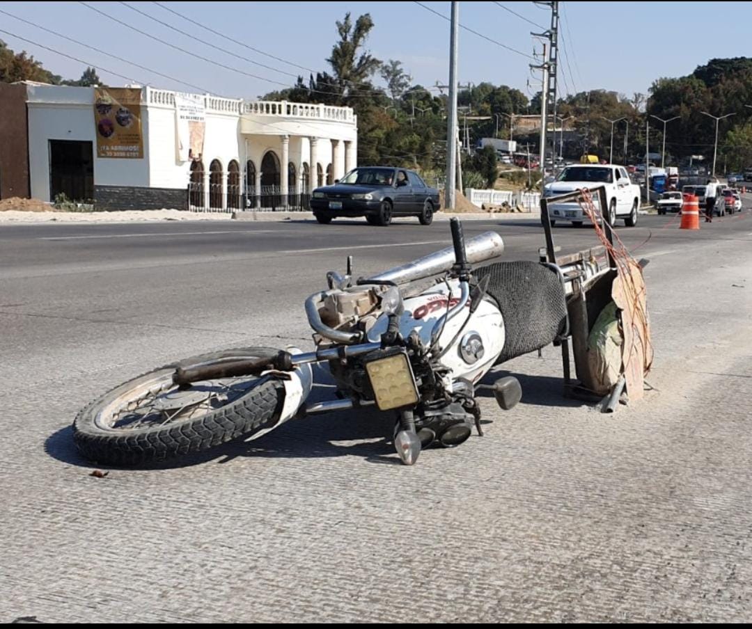 Dos motociclistas fallecen tras accidente en Tonalá (Juan Carlos Munguía)