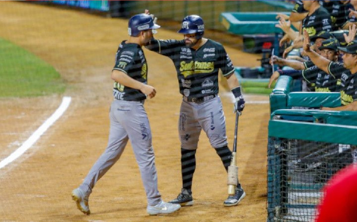 Sultanes de Monterrey se queda con doble cartelera y serie en Mazatlán (Cortesía)