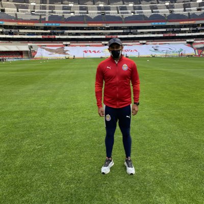 Juan Pablo Alfaro es el nuevo entrenador de Chivas femenil (Cortesía)