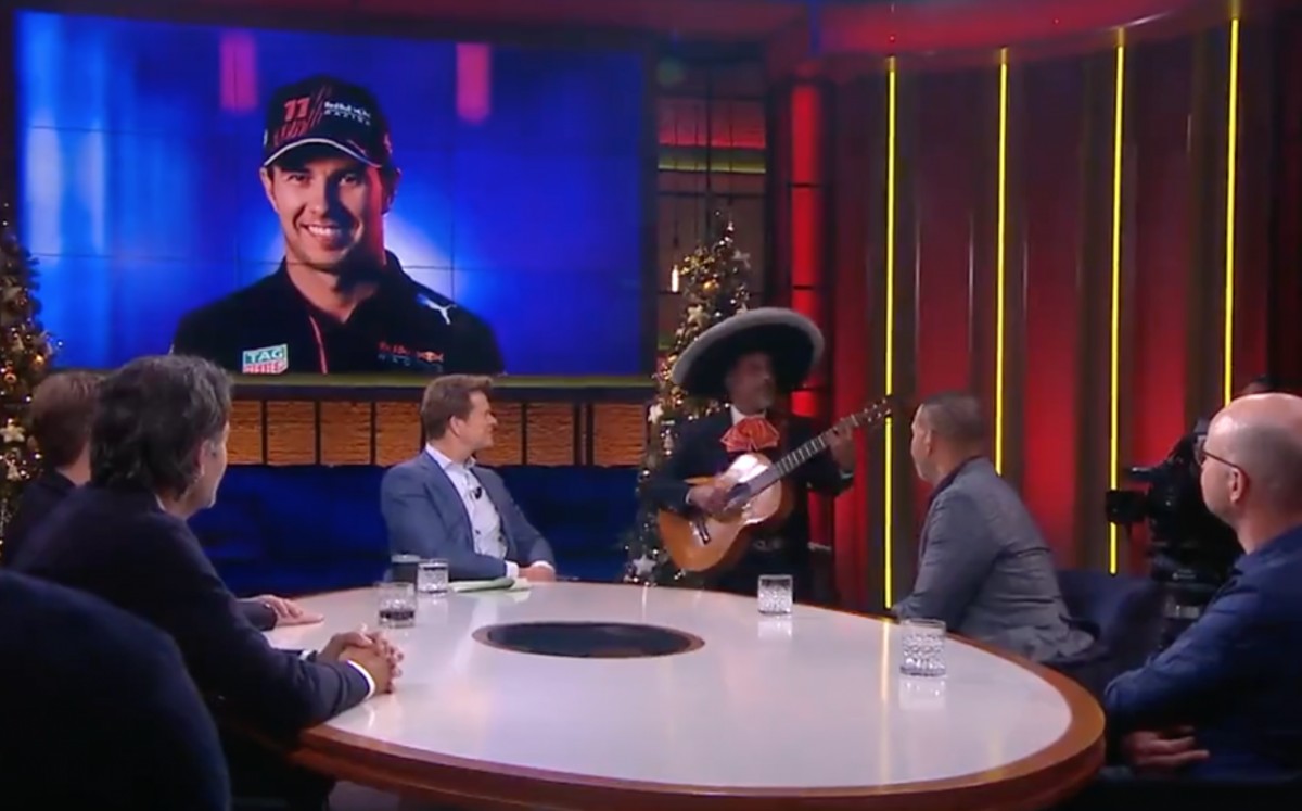 Televisión holandesa agradece a Checo Pérez por título de Verstappen (Especial)