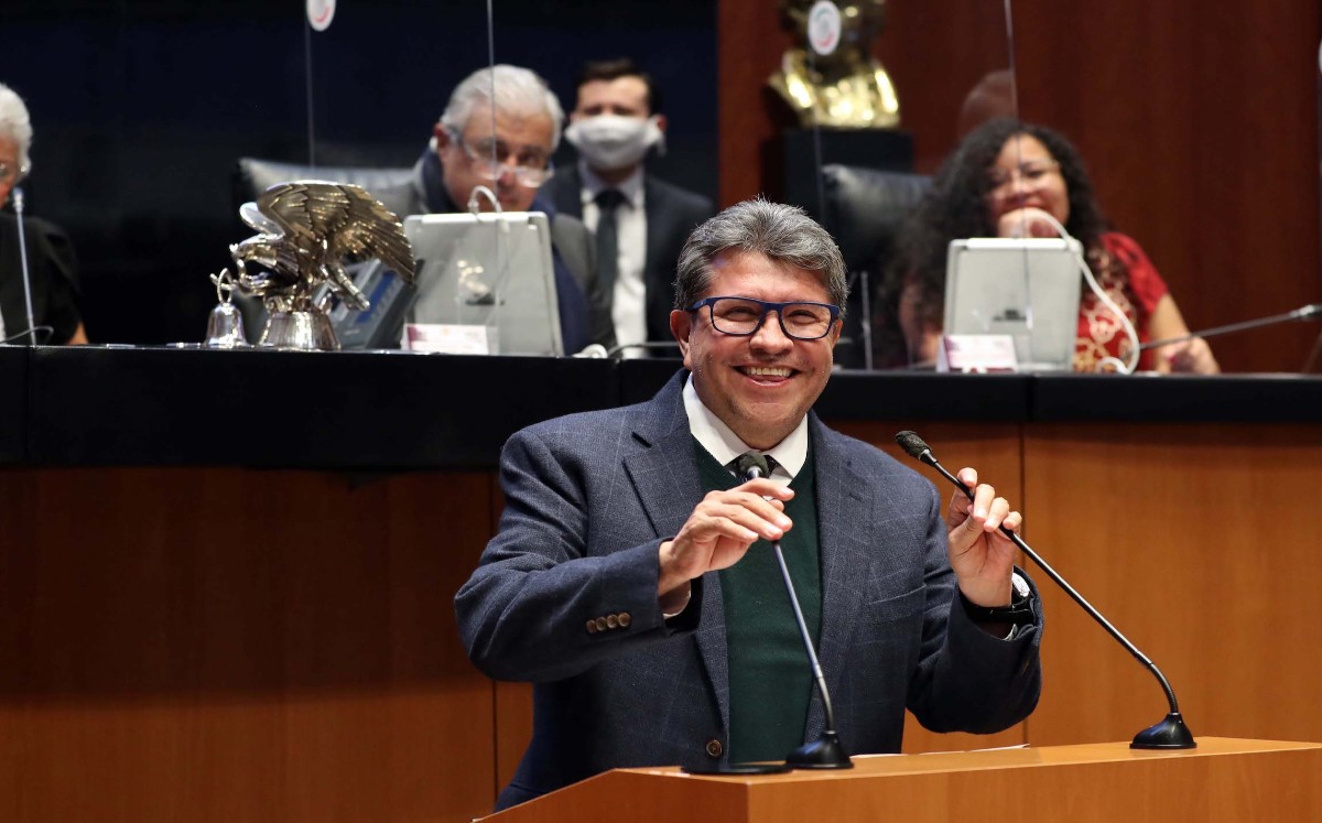 Por Morena,  Ricardo Monreal y Marcelo Ebrard han externado su intención de buscar la Presidencia. | Especial