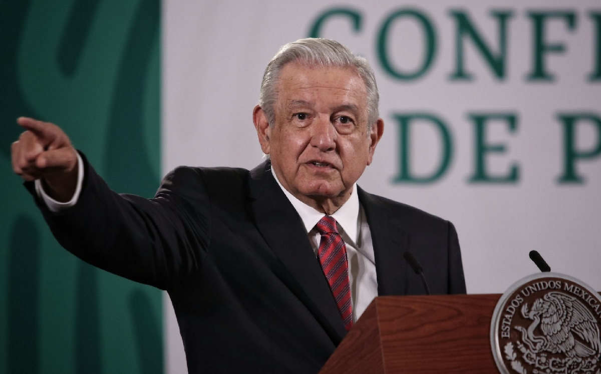 El mandatario señaló que los institutos serían absorbidos por Secretarías federales. | Cuartoscuro