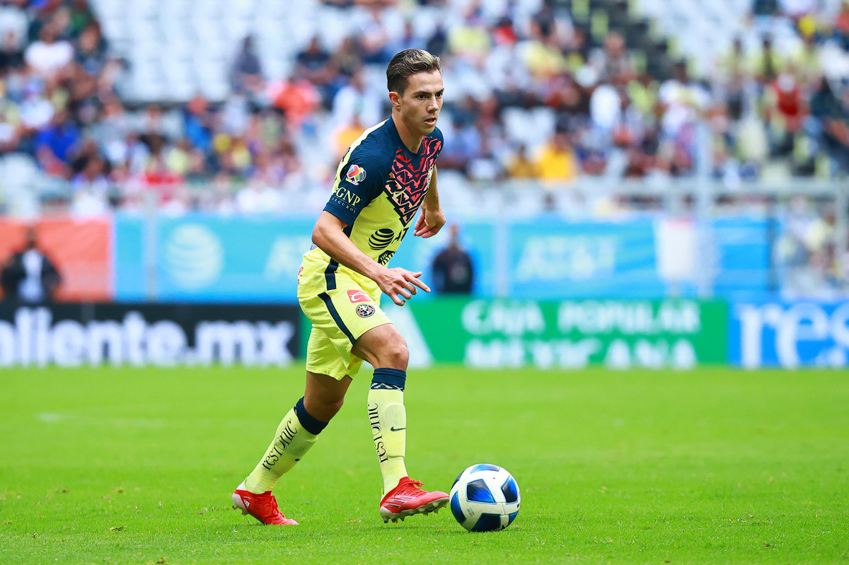 Tigres, atento a las negociaciones entre Chivas y América por Sebastián Córdova (Imago7)