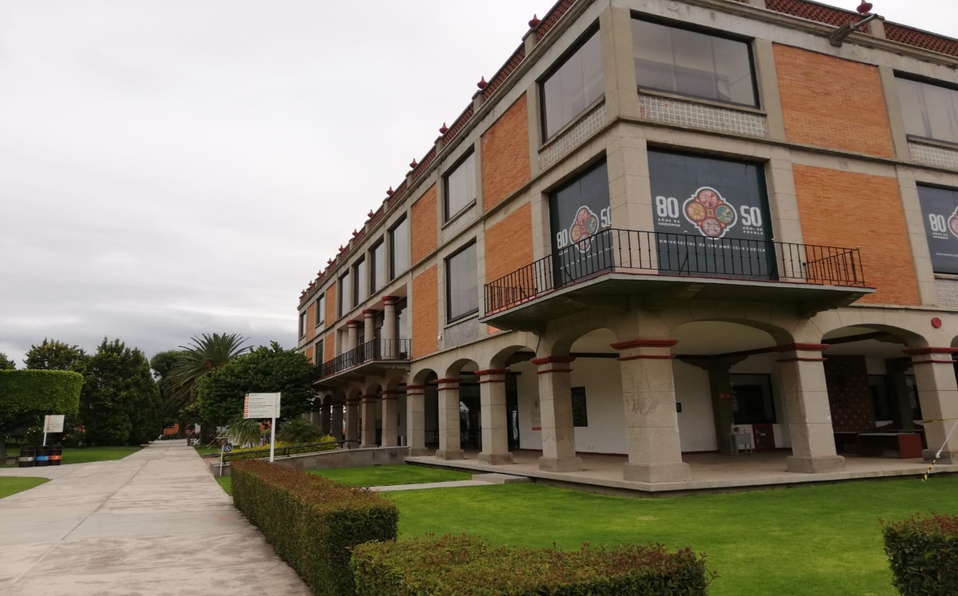 Bloquean recta Cholula por decisión de juez ante campus Udlap