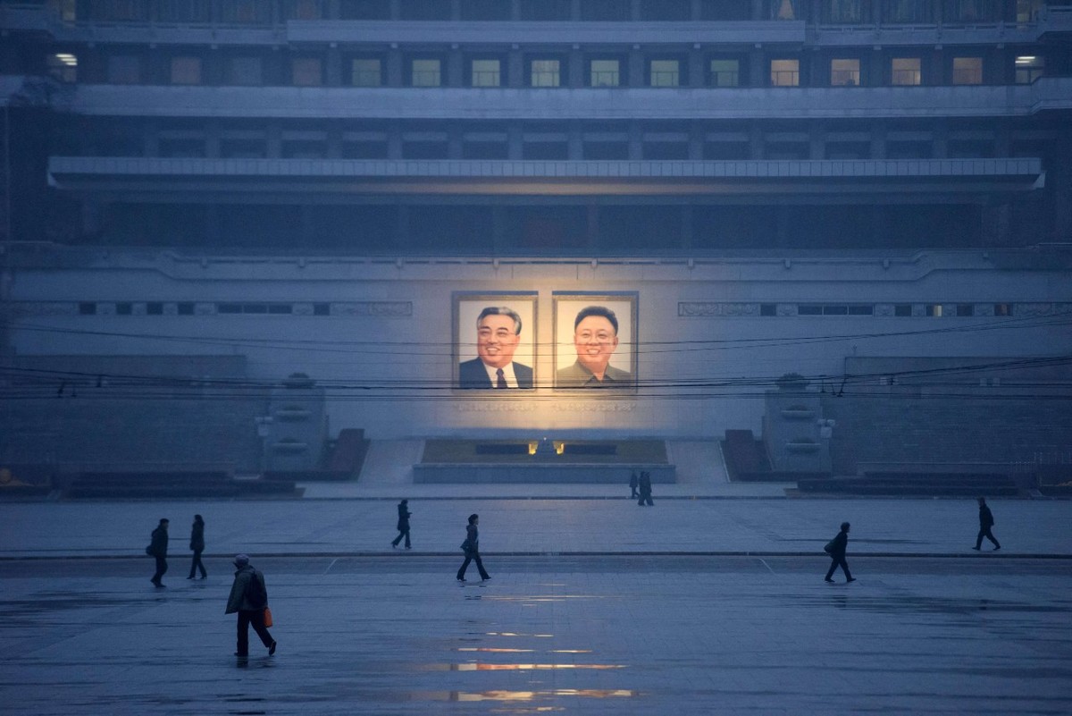 Corea del Norte conmemora el décimo aniversario de la muerte de Kim Jong Il | AFP