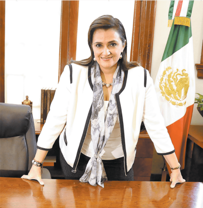 Margarita Ríos-Farjat integrante del máximo tribunal constitucional jurisdiccional del Poder Judicial de la Federación. Raúl Palacios