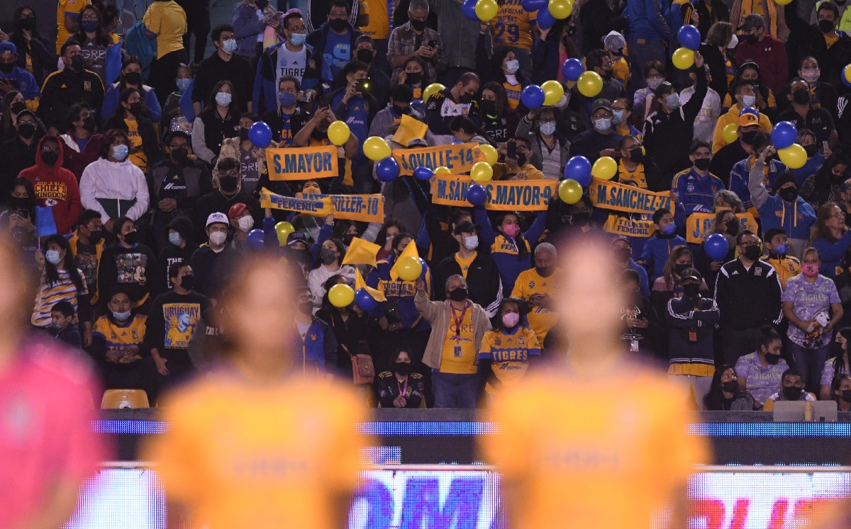 El peculiar gesto de la afición de Tigres Femenil que emocionó al grupo RBD (Imago7)