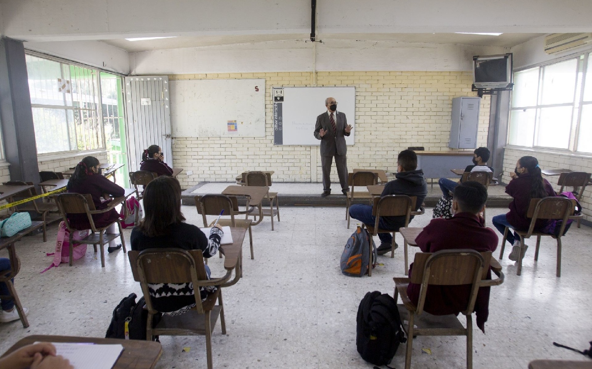 El regreso a clases para educación básica será hasta el próximo año. | Cuartoscuro