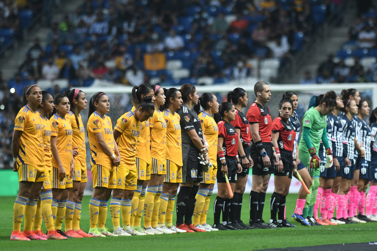 Abren investigación tras incidentes ocurridos en la Final Regia de la Liga MX Femenil (Imago7)