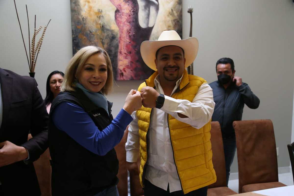 Claudia Lilia Luna Islas y Francisco López Sánchez, dirigentes del PAN y PRD en Hidalgo (Jorge Sánchez)