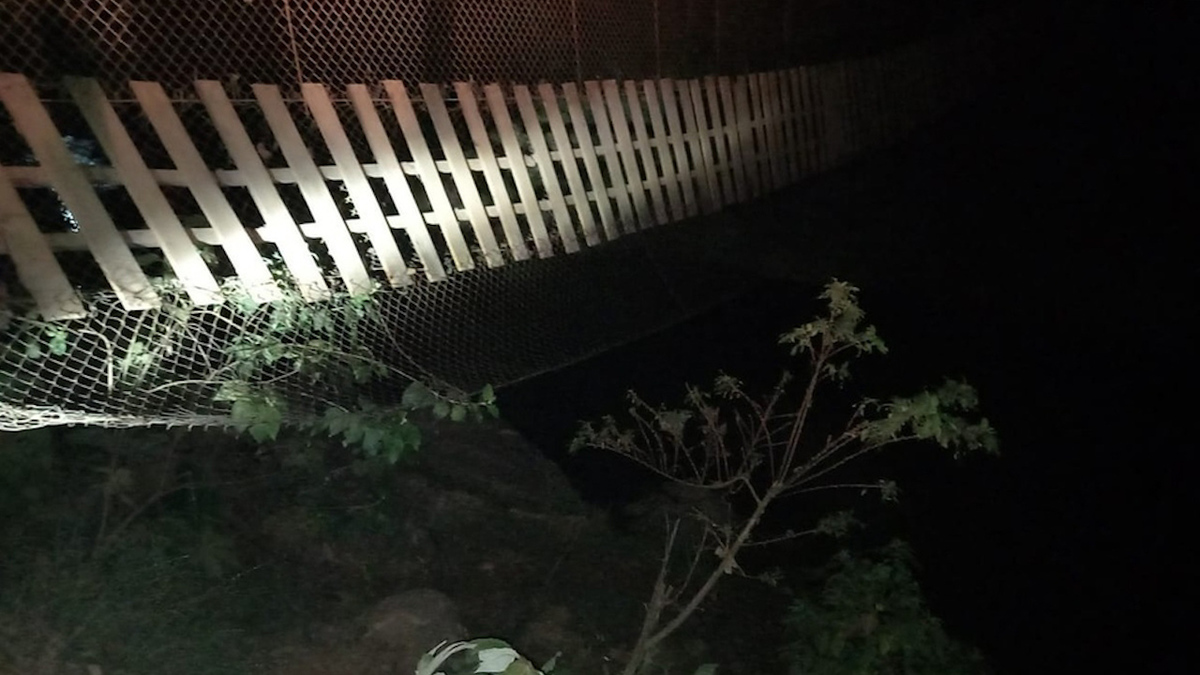 Desplome de puente colgante en Oaxaca deja al menos 30 heridos