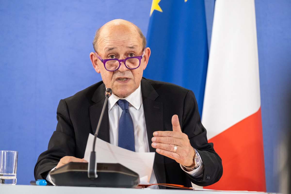 Jean-Yves Le Drian, ministro francés | Jonathan Sarago