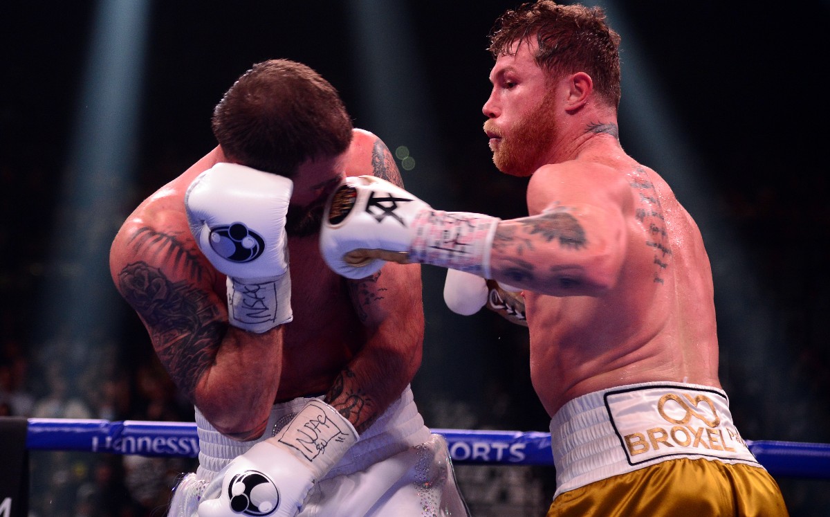 TV Azteca aplicó tremendo KO a TUDN gracias al Canelo Álvarez (Reuters)