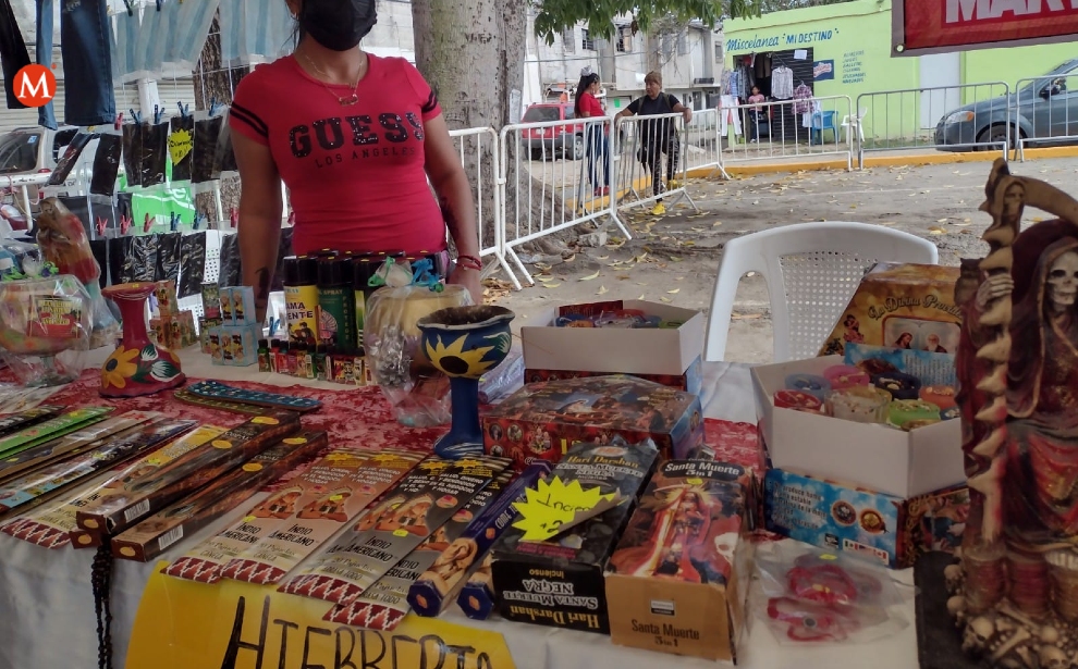 Artículos esotéricos. (LETICIA GUTIÉRREZ)