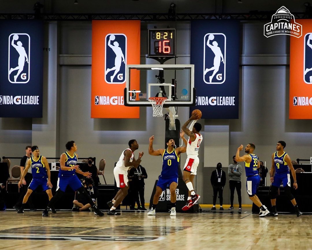 Capitanes de CdMx hace historia en NBA G League con equipo latino (Twitter @CapitanesCDMX)