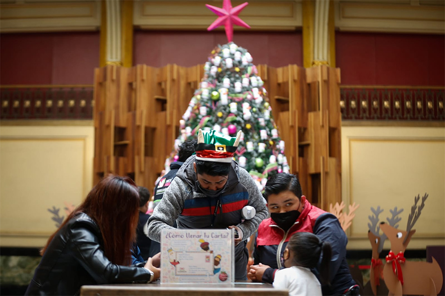 Los pequeños podrán tomar el taller navideño en el cual aprenderán a escribir su carta.  |Araceli López