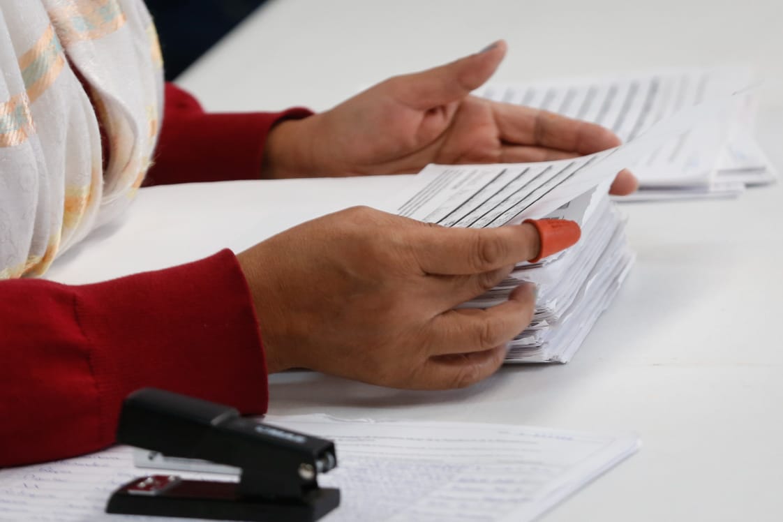 De manera preliminar, se estima que cuentan con seis millones 127 mil 864 firmas. | Araceli López