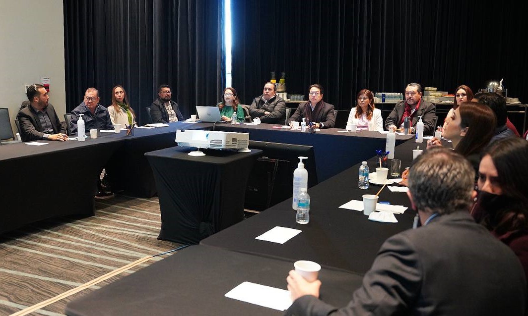 Delgado se reunió con los aspirantes a las seis gubernaturas. | Twitter Mario Delgado