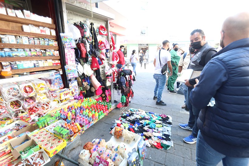 La Dirección de Inspección y Vigilancia de Guadalajara realiza de manera constante recorridos por las zonas comerciales