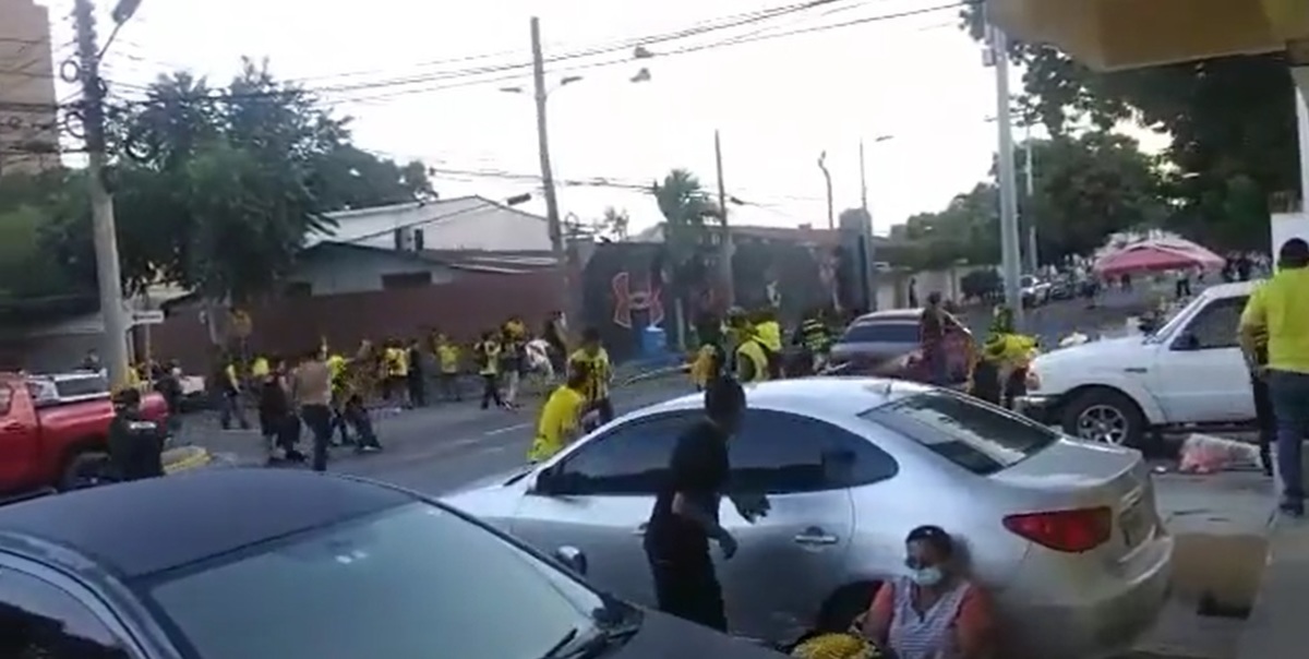 Se registra balacera previo a final Real España vs Olimpia en Honduras (Especial)