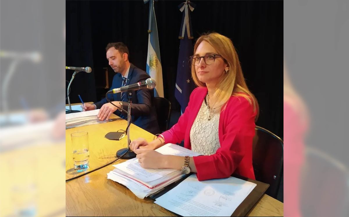 En Argentina, diputada no asiste a sesión por ir a Disney | Instagram gabrielabrouwer
