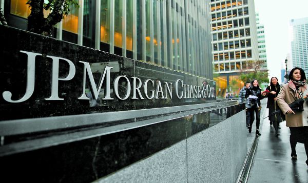 La institución financiera estima que el índice S&P 500 puede alcanzar 5,050 puntos. Reuters