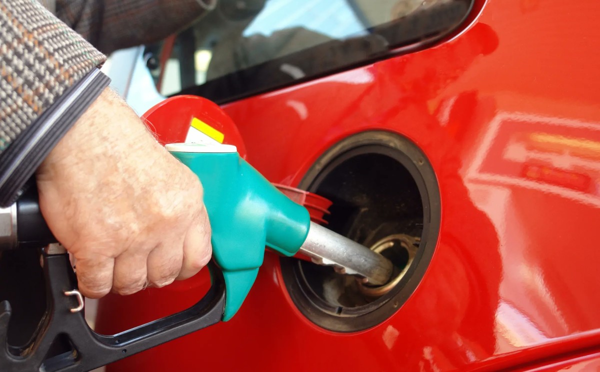 Aumenta 1 centavo gasolina en EU; la más cara se encuentra en San Francisco, California