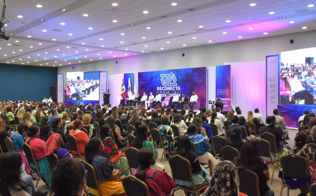 Mujeres empresarias realizaron su congreso en Tampico, Tamaulipas.
