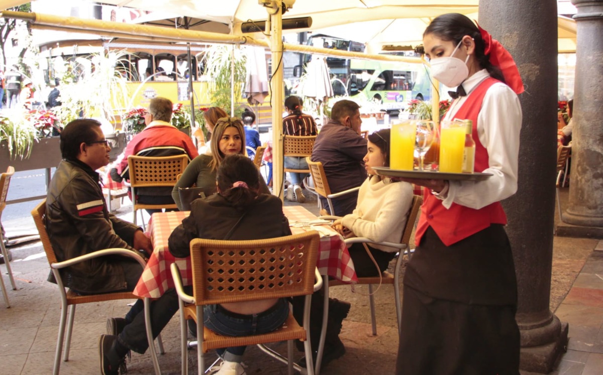 Por fiestas navideñas, el consumo en restaurantes tuvo un repunte del 20% | Melanie Torres