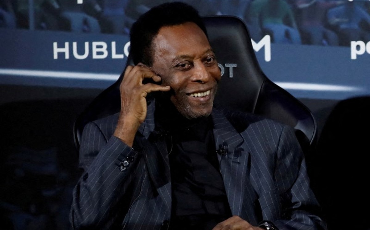 Pelé manda emotivo mensaje de Navidad desde su casa tras alta médica (Reuters)