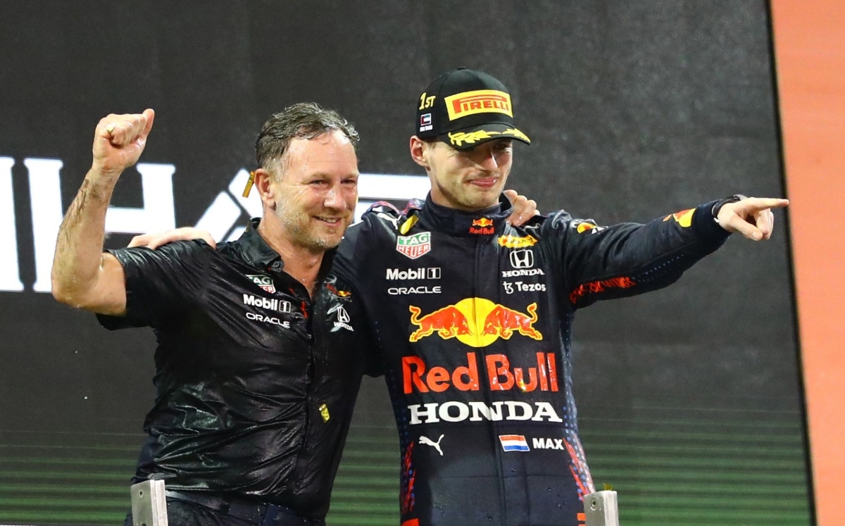 Red Bull manda 'recadito' a Mercedes: "El Campeonato de Pilotos es el que importa" (Reuters)
